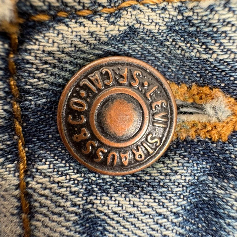 Levis 569 Loose Straight Jeans 38x30 Light Wash Distressed Y2K Rare Blank R Tab